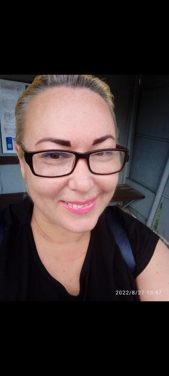  33065885  Juliya, 45 ,    Mezirici