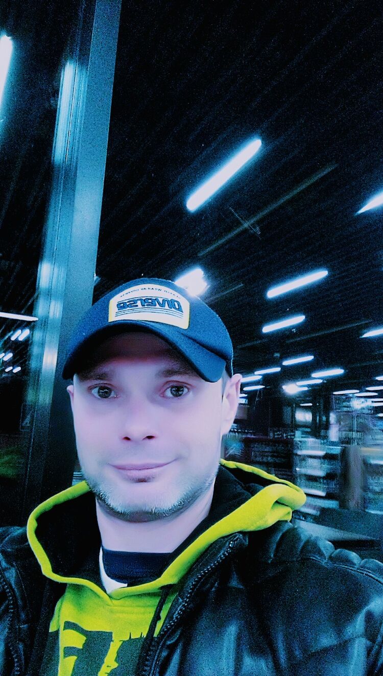 ���� 23989055 ������� SASHA, 43 ����, ���� ���������� � �����