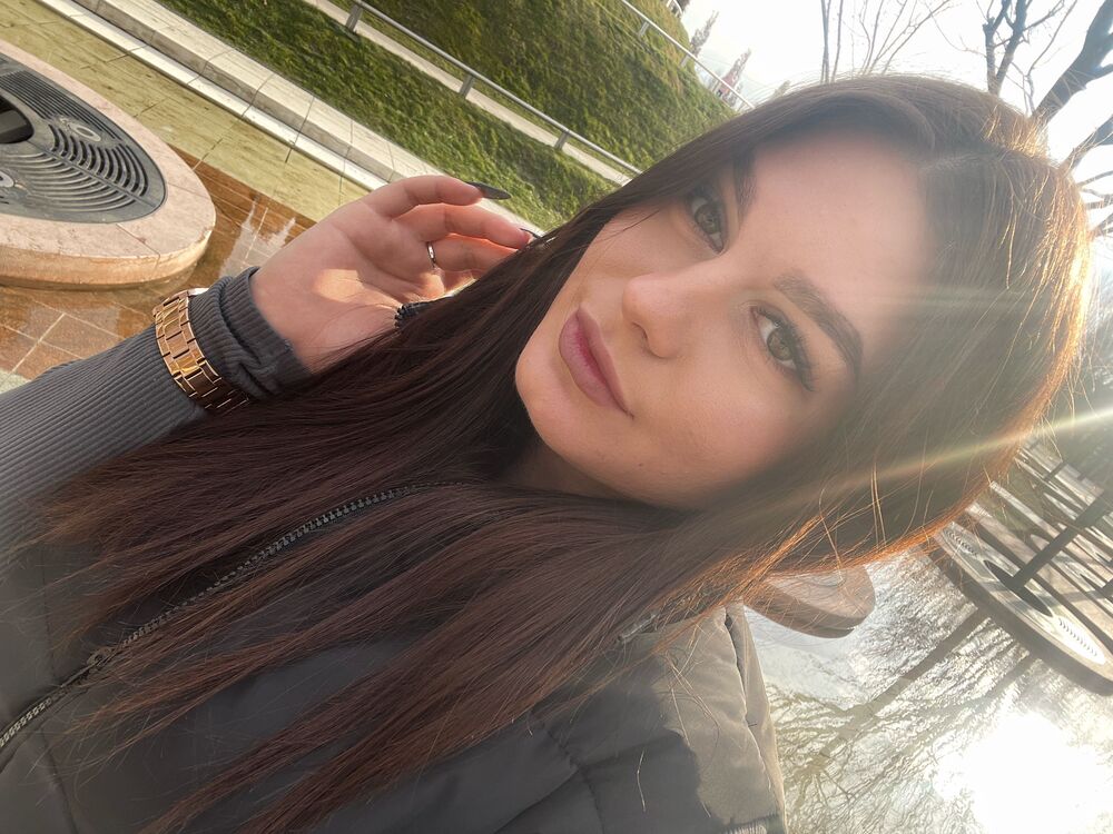  44560615  , 20 ,    