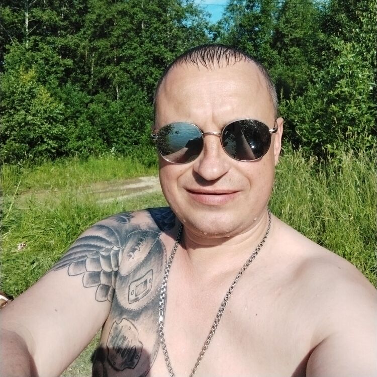  33026345  , 49 ,    -