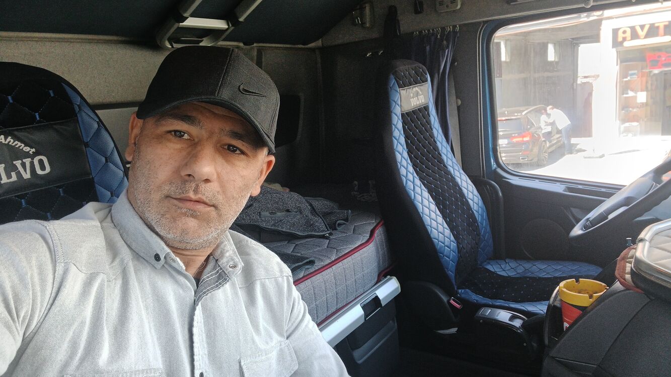  ,   Rustam, 41 ,   ,   