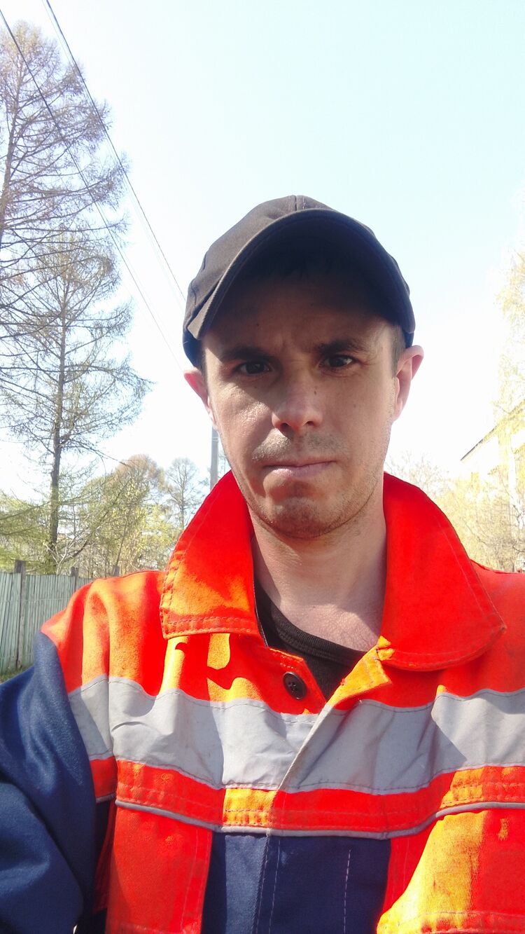  47217245  Ivan, 38 ,    