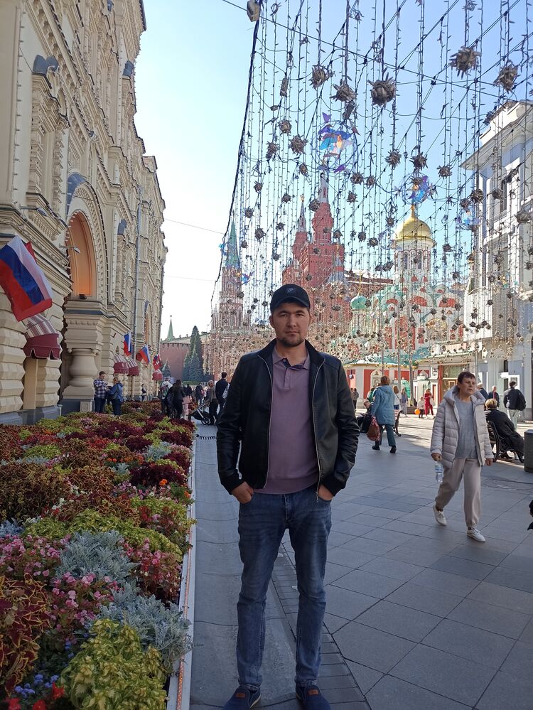  -,   Jonik, 32 ,   ,   