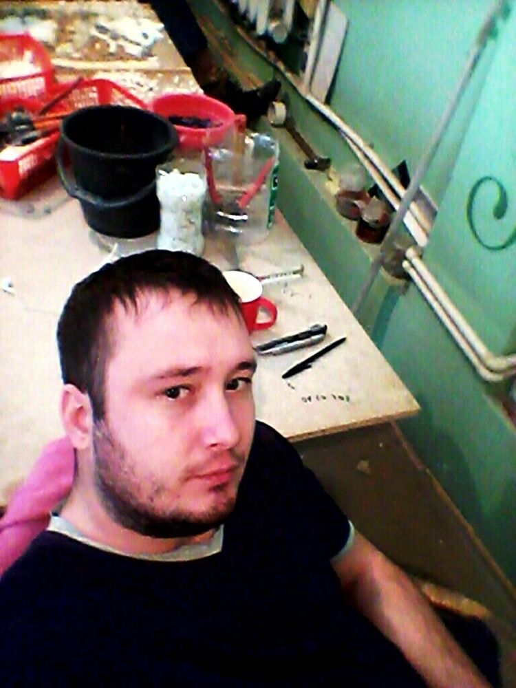  11998755  Goress, 35 ,    