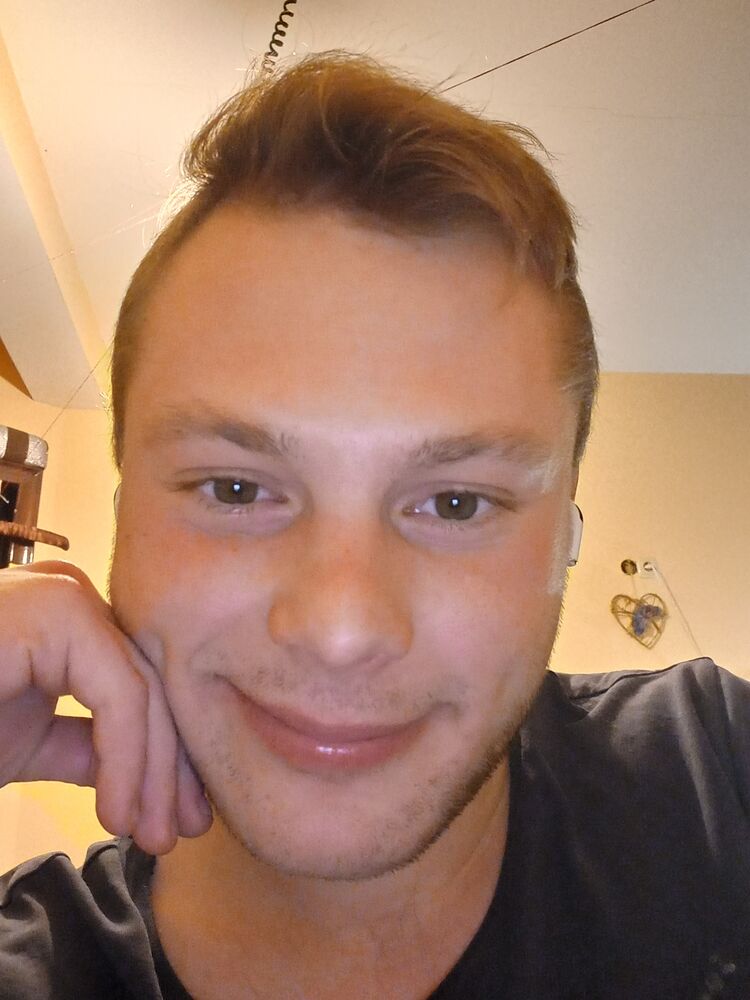  24892505  , 30 ,    