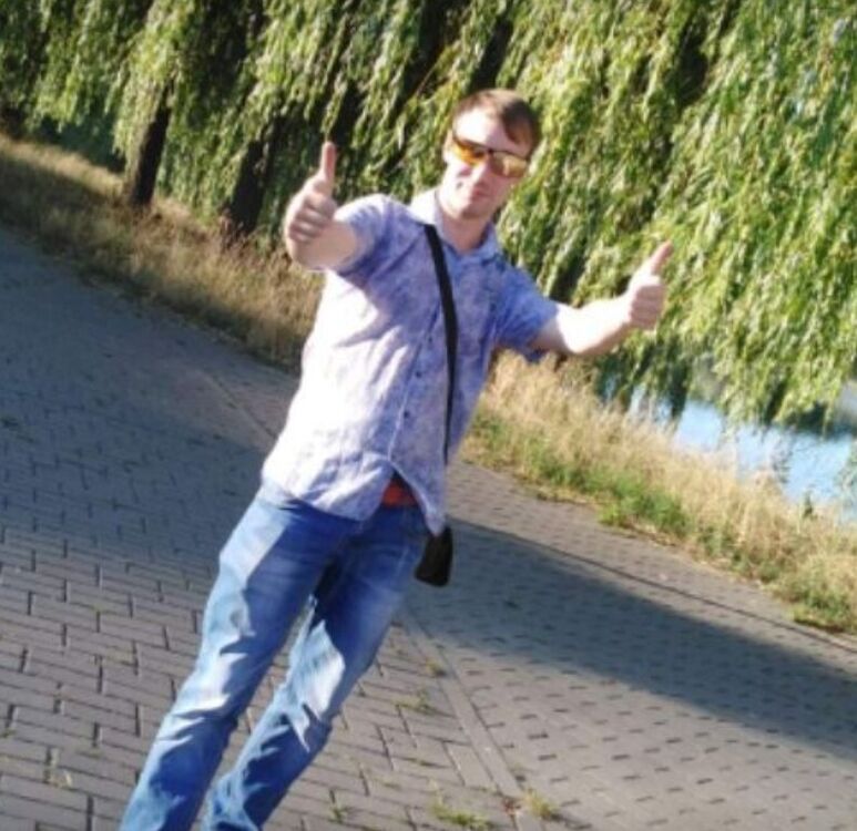  45934685  , 33 ,    