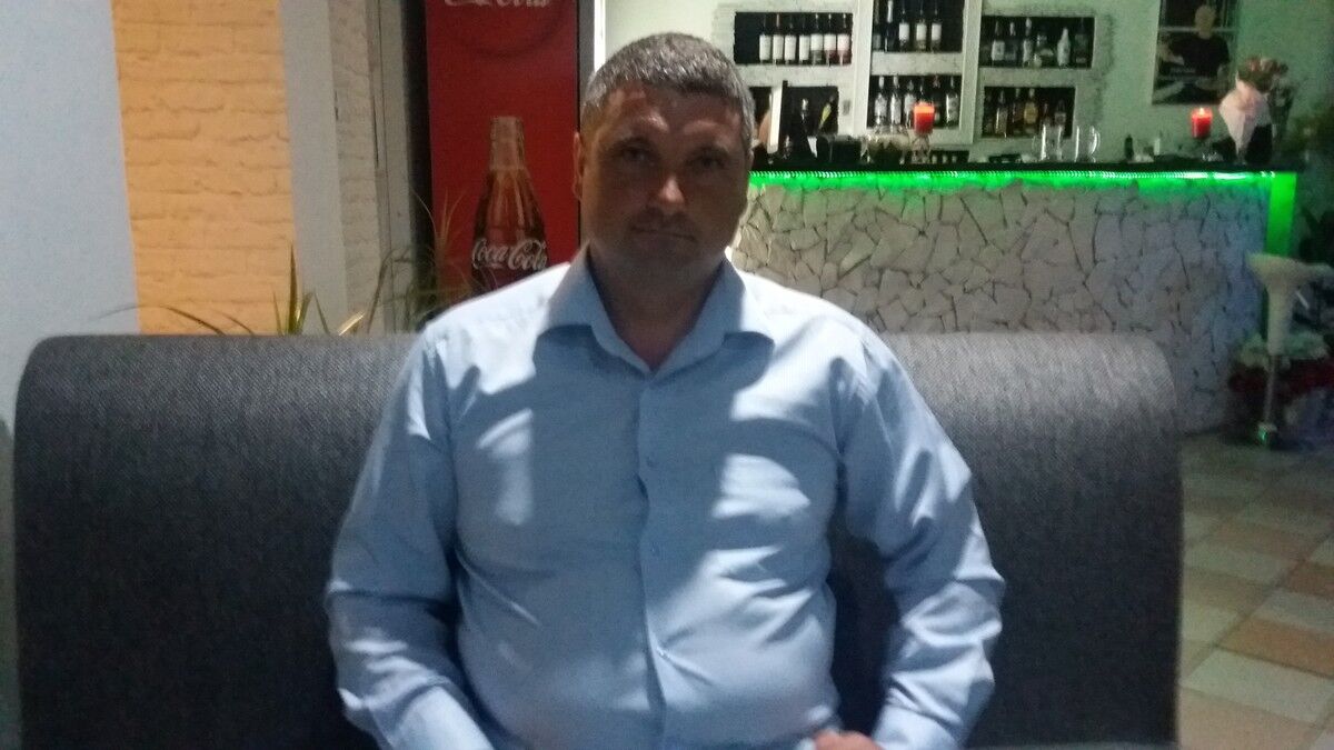  ,   Vasile, 45 ,   