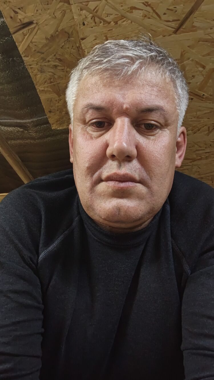  ,   Siegik, 46 ,   ,   