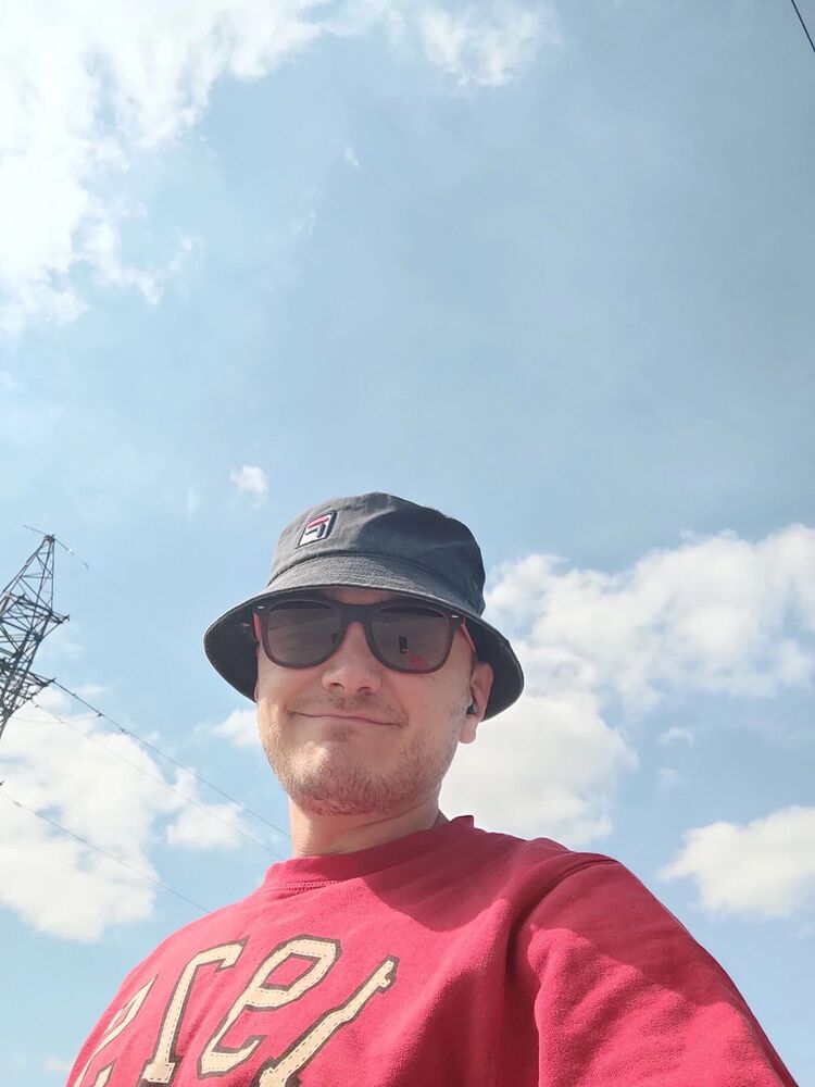  48283255  , 32 ,    