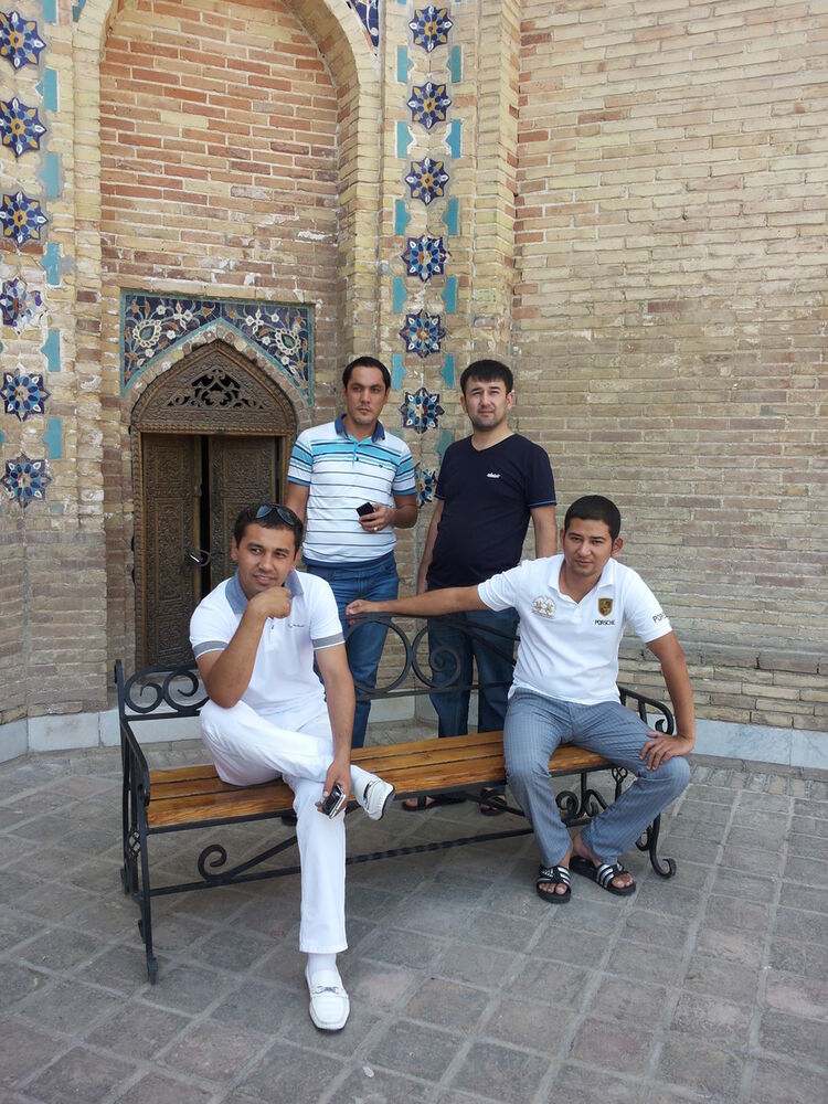  5712615  Sharof, 40 ,    