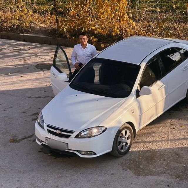  51188845  , 27 ,    