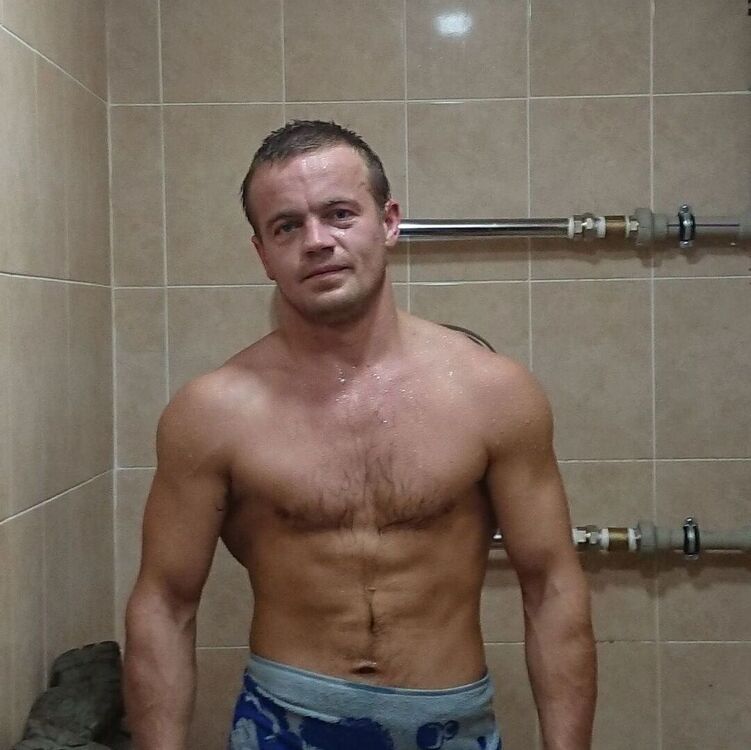  40694465  , 35 ,    