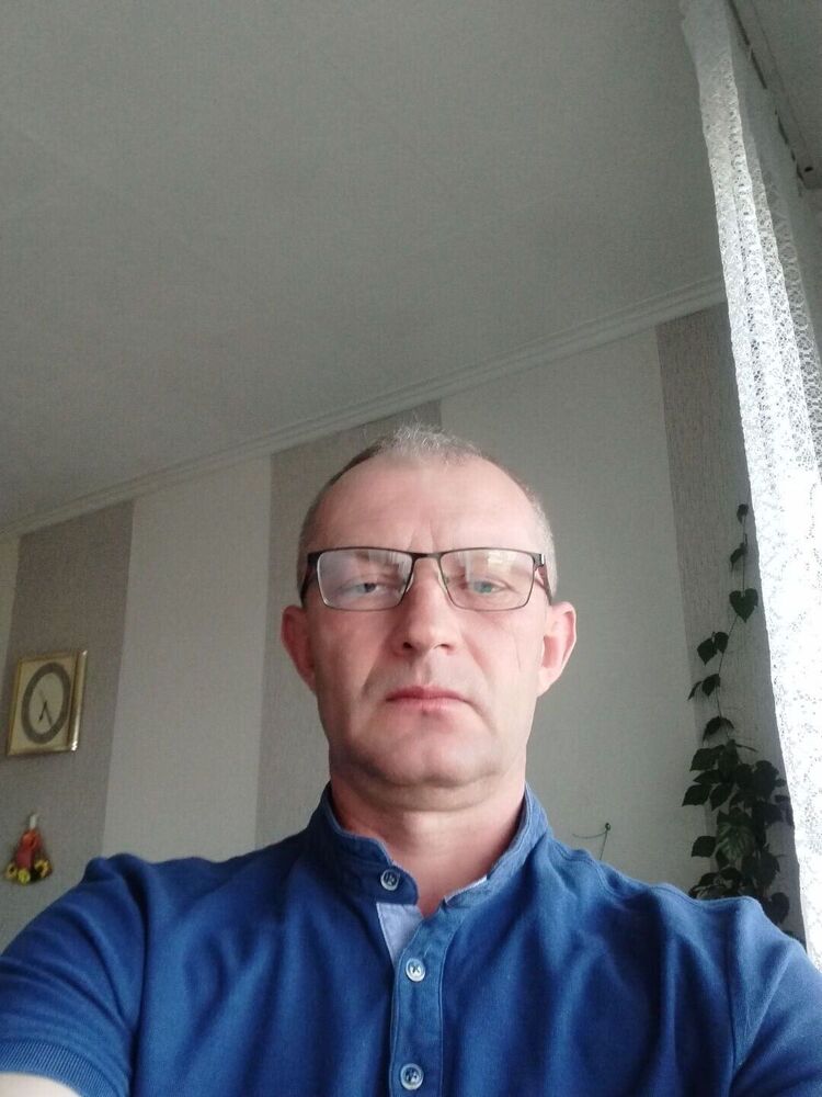  35778955  , 52 ,    