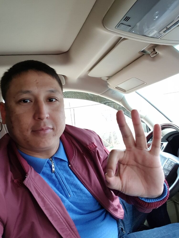  ,   Bolat, 40 ,   ,   , c 