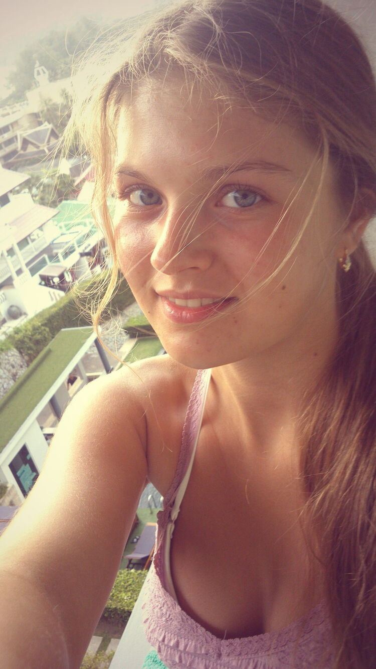  53962865  Inna, 18 ,    