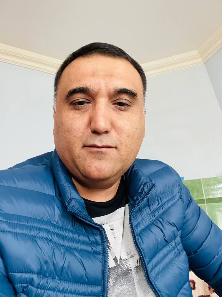  ,   Shokirjon, 42 ,   ,   