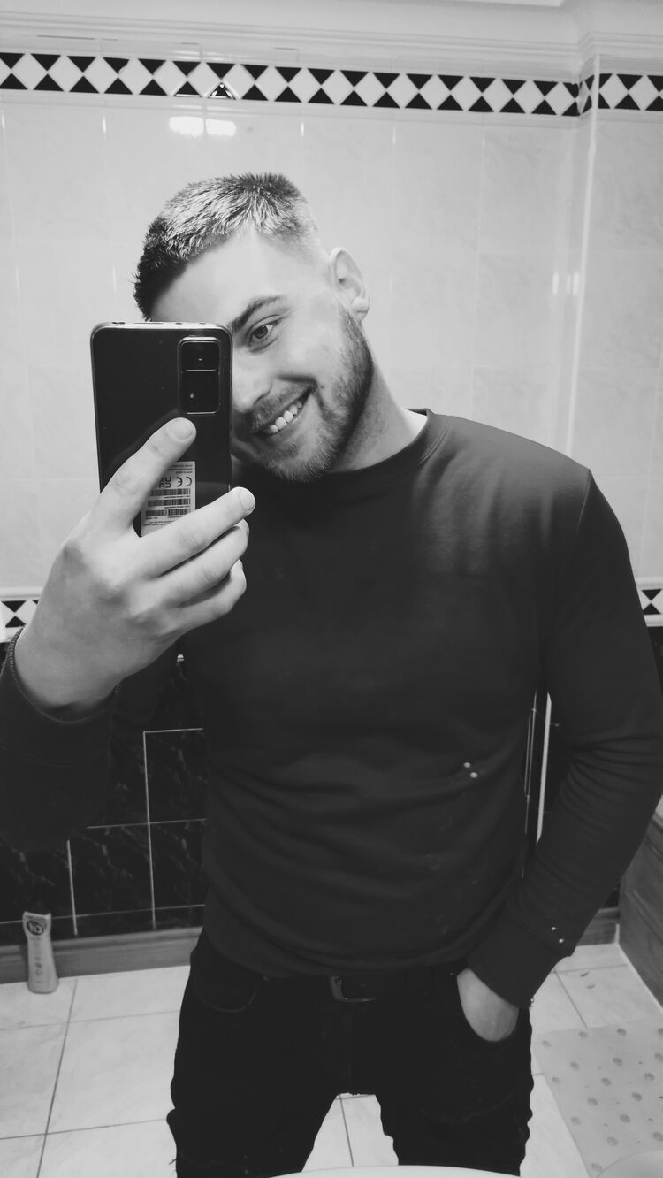  Leixlip,   Kolya Nikk, 28 ,   ,   