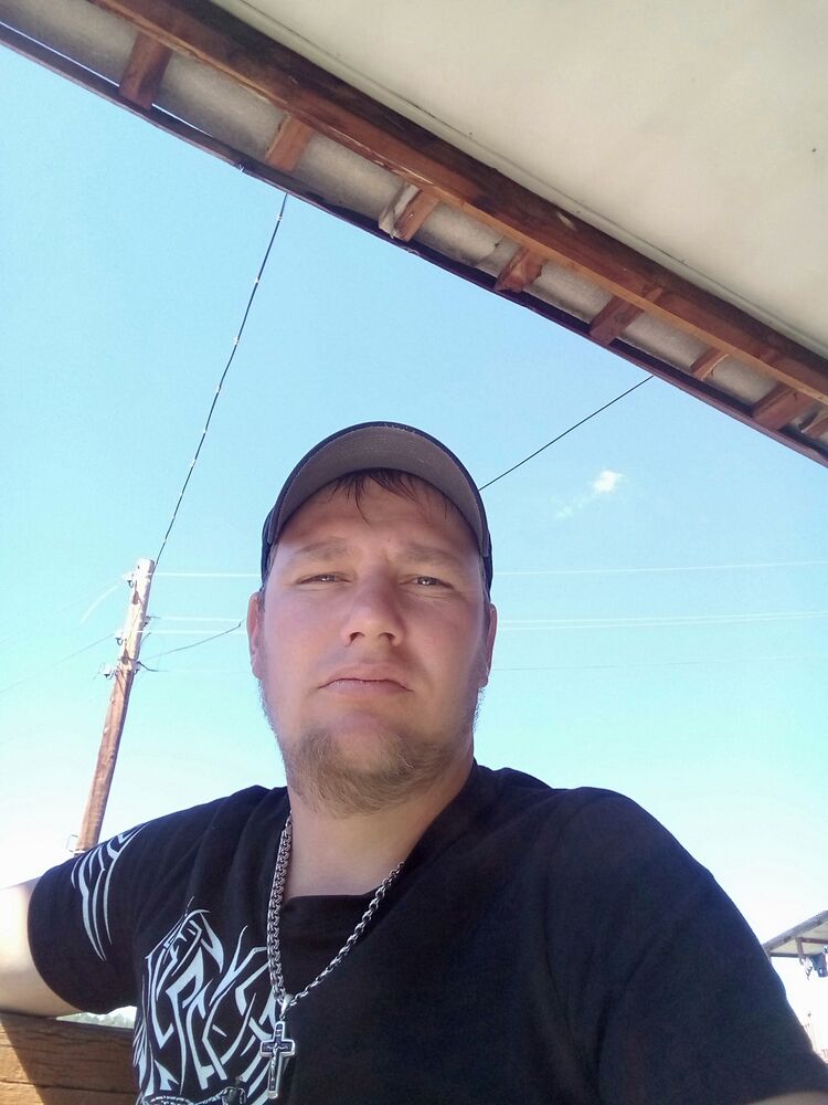  33041045  , 37 ,    