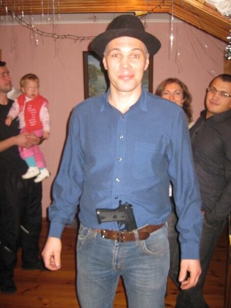  5651845  Vincent, 51 ,    