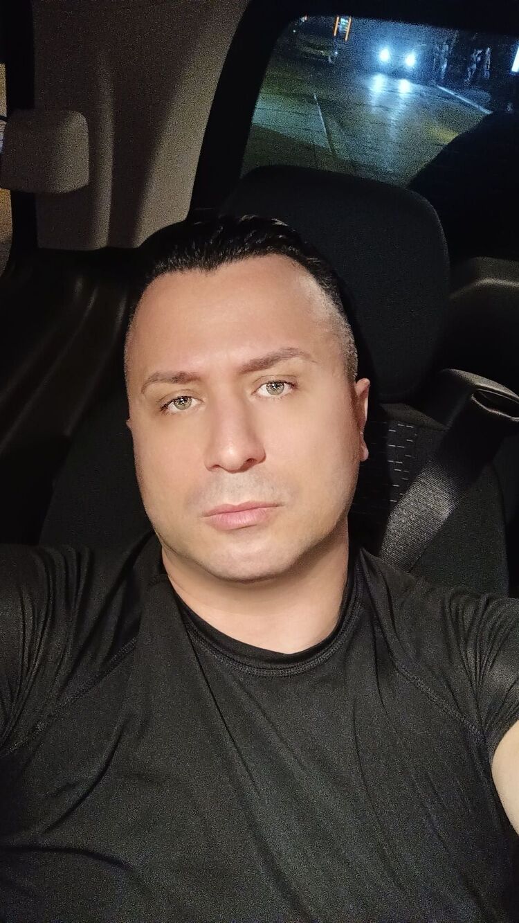  53952465  Nico Nico, 37 ,    