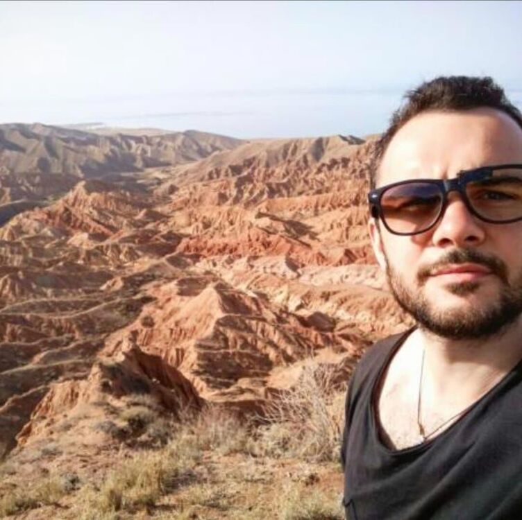  53435035  Renat, 40 ,    