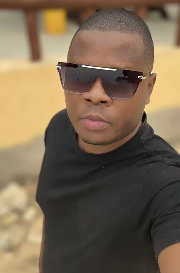 ���������� �����-���������, ���� ������� Manuel, 41 ���, ������������ ��� ������, ����� � ���������