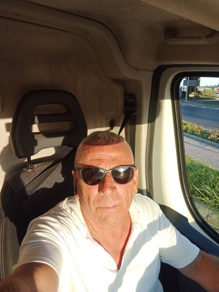  ,   Huseyin, 56 ,   ,   