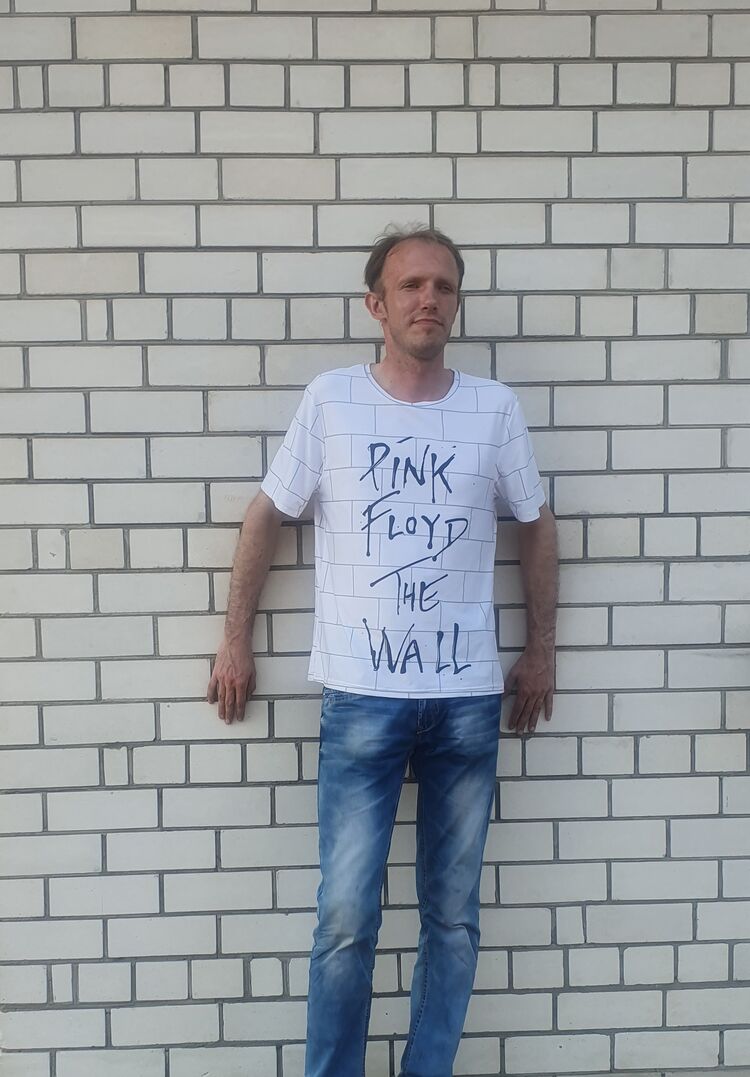  45899225  , 38 ,    