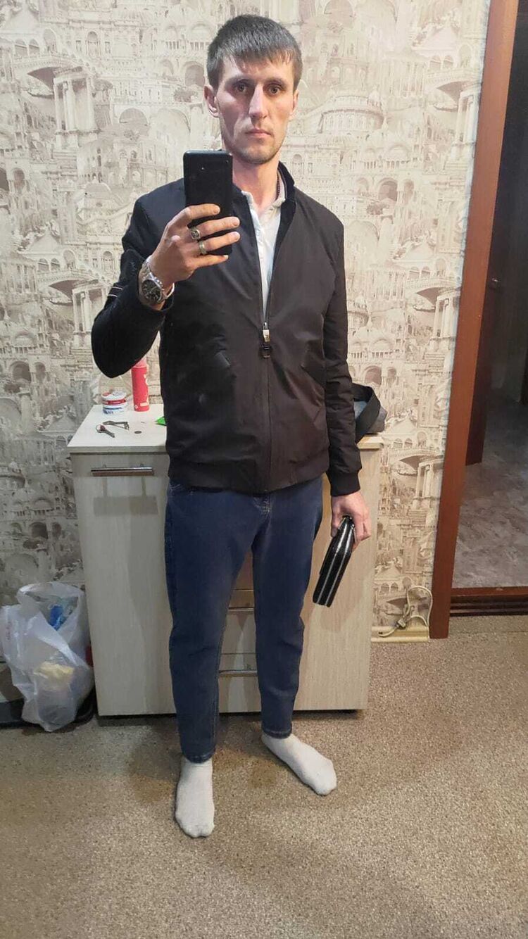  ,   Nikita, 30 ,   ,   