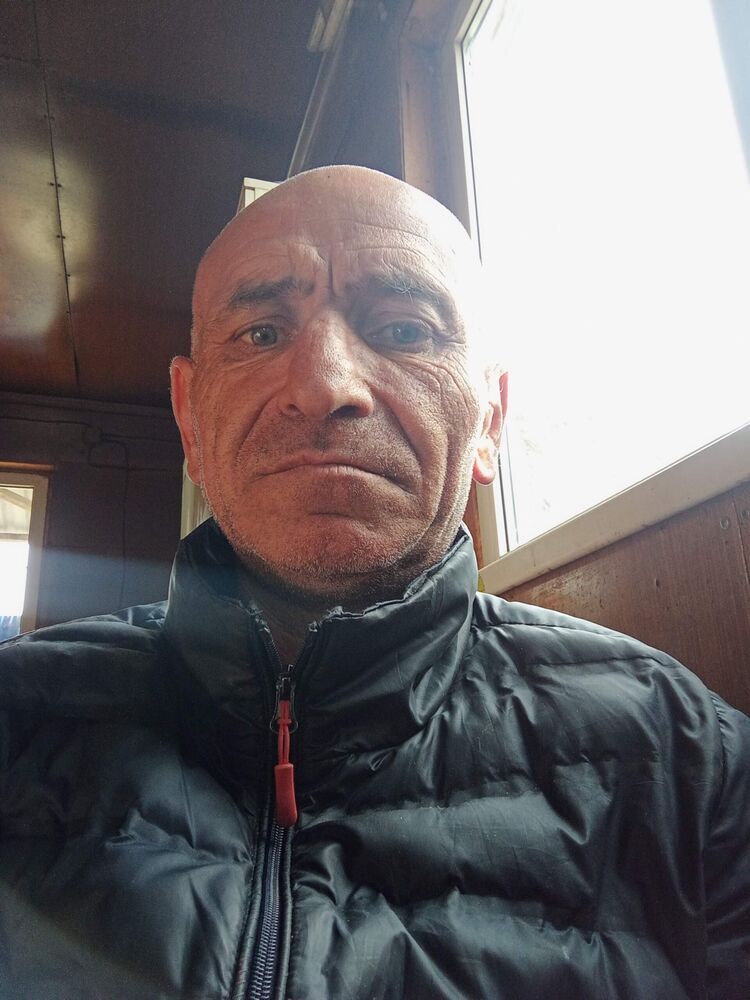  ,   , 52 ,   ,   