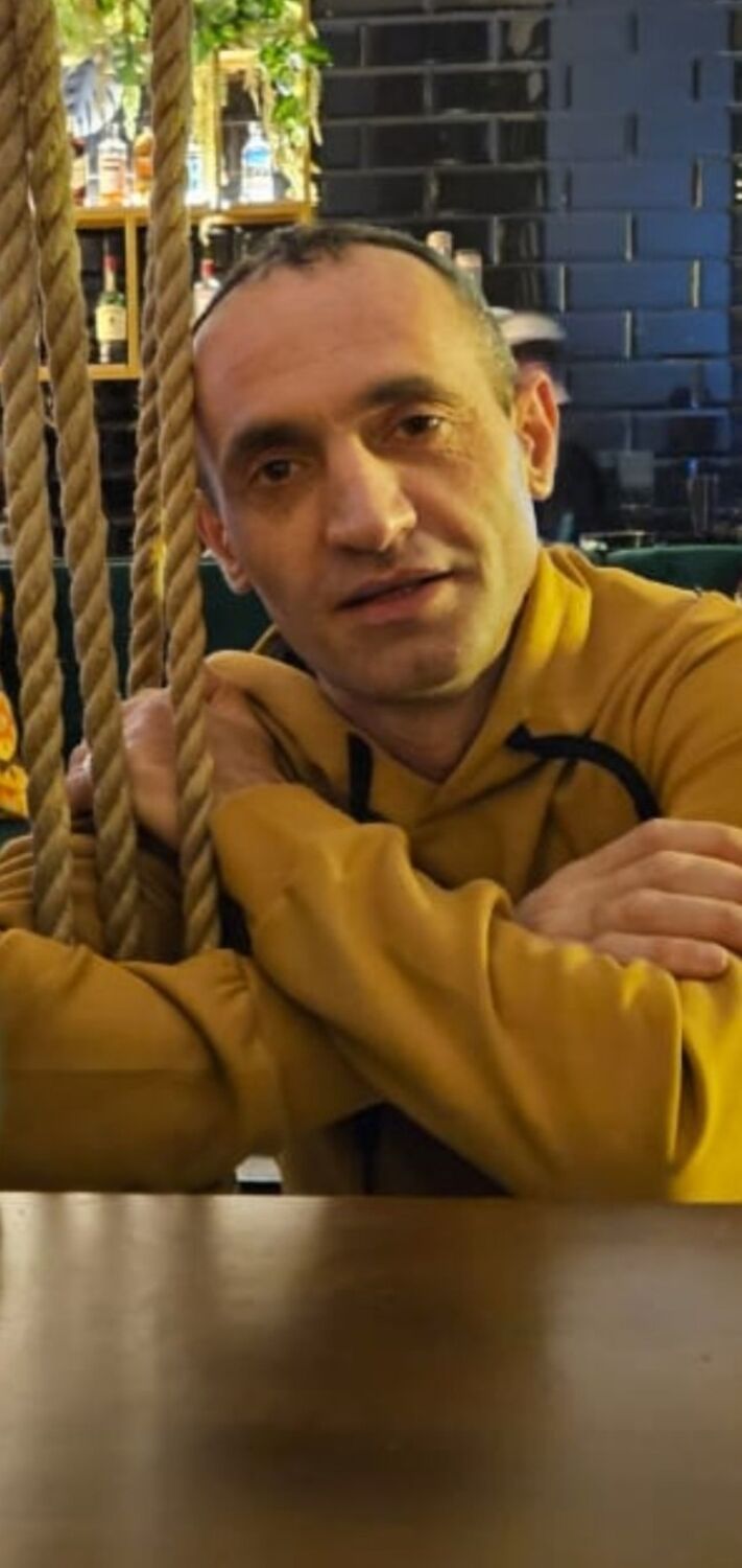 ���� 40228355 ������� ����, 37 ���, ���� ���������� � ��������