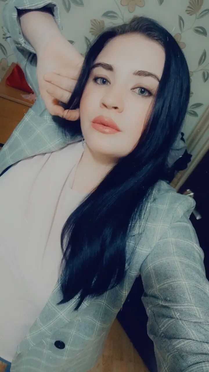  43852805  Alina, 22 ,    