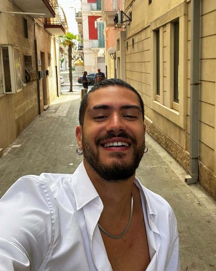 ���� 52469895 ������� �����, 32 ����, ���� ���������� � ����������