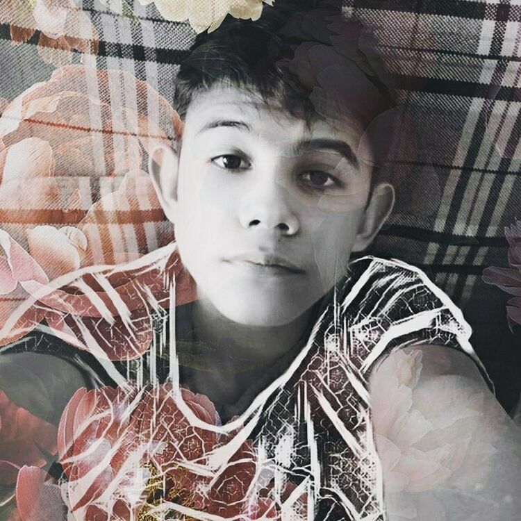 18930185  , 23 ,    