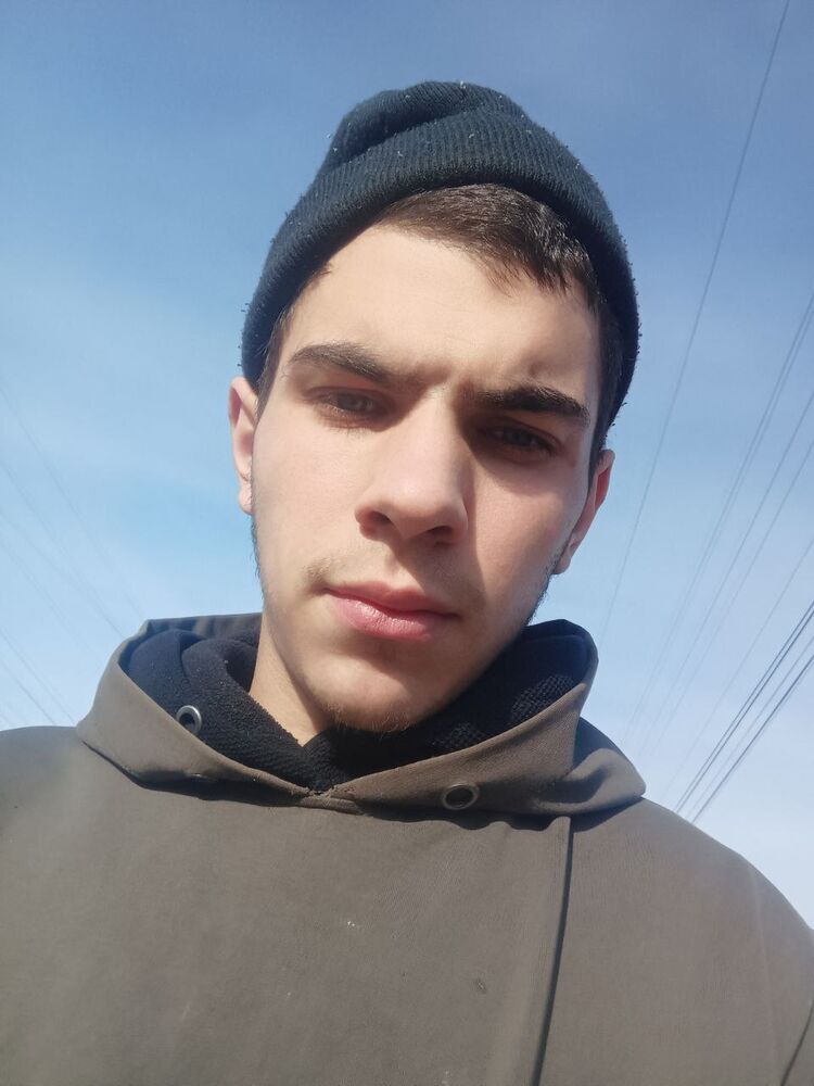  49524115  , 21 ,    