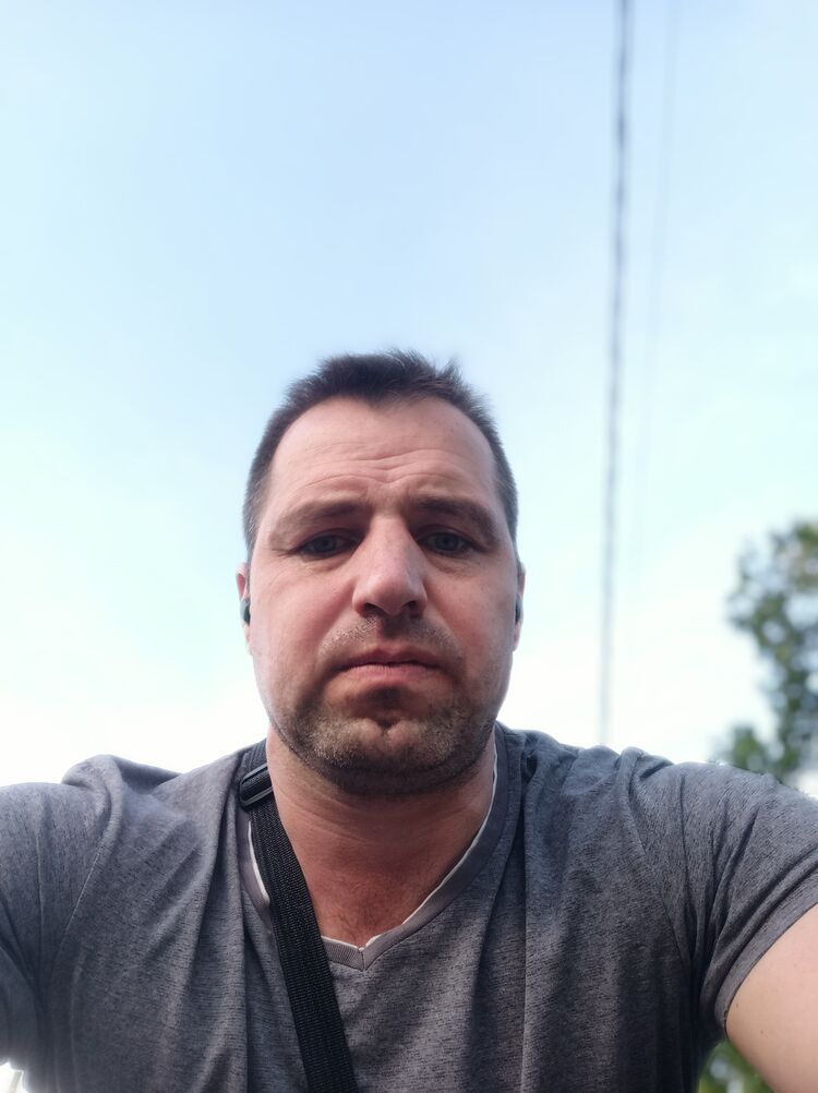  ,   Dima, 44 ,   ,   , c , 