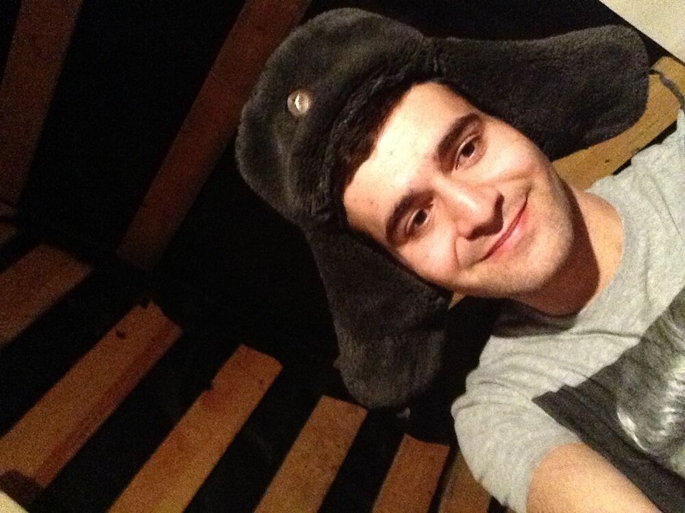  6928485  Tigran, 31 ,     