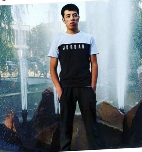  47627535  Abdulin, 24 ,    