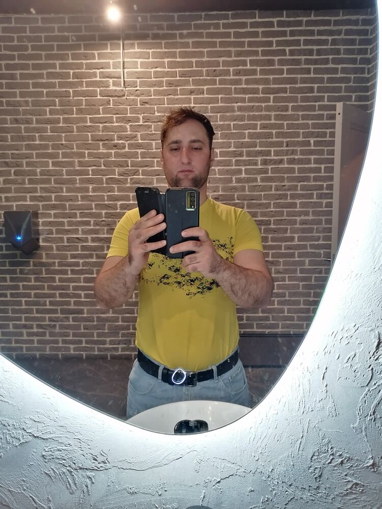  42903205  , 31 ,    