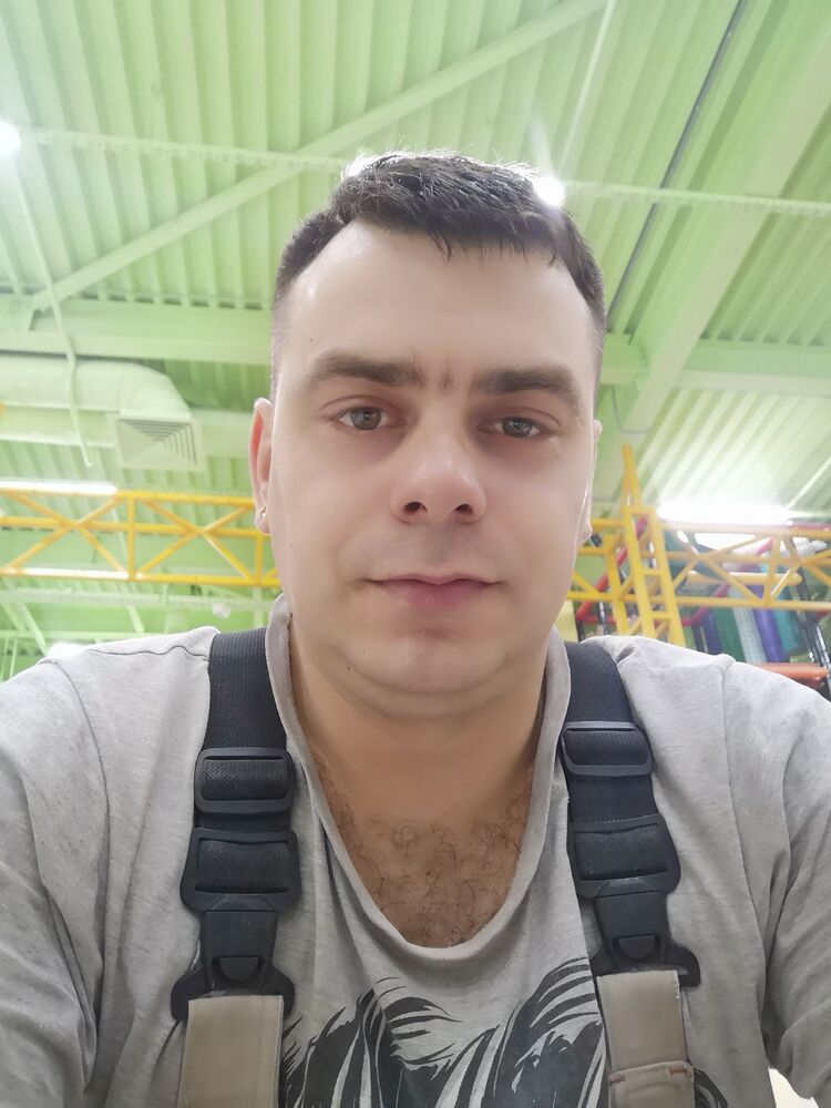  ,   Serj, 36 ,   ,   