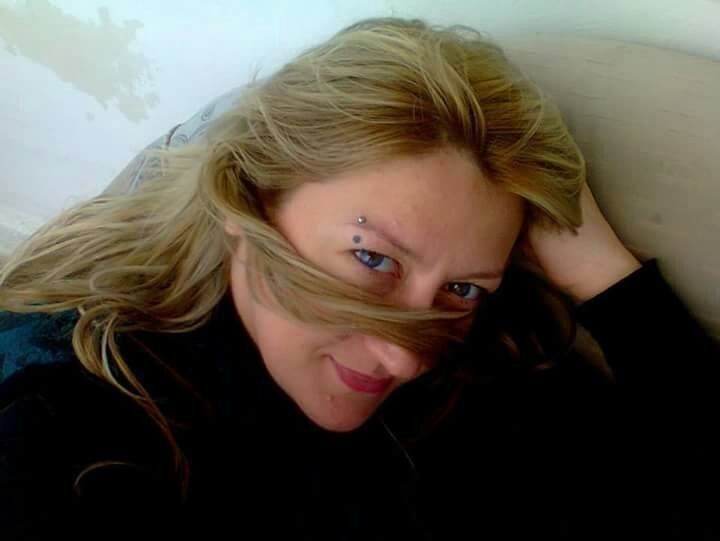  ,   Nina, 40 ,   ,   , c 