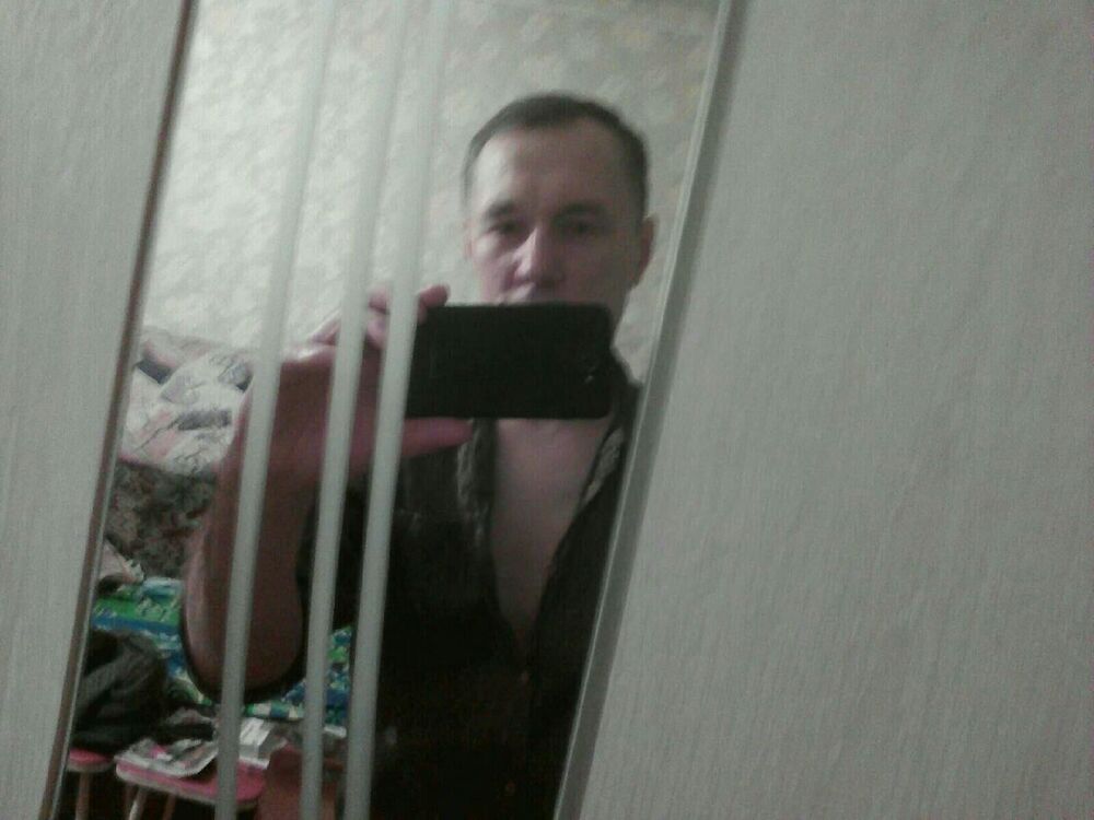  41303655  , 49 ,    