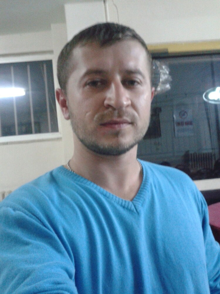  8132285  Ivan, 34 ,    