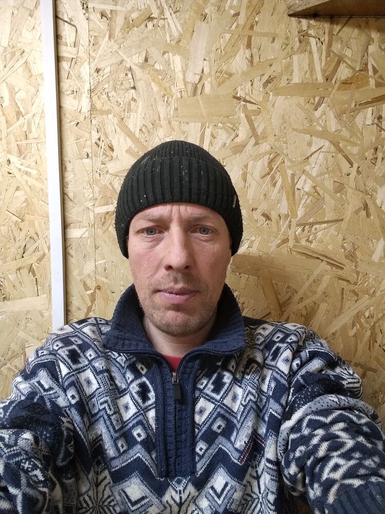  49860885  , 39 ,    