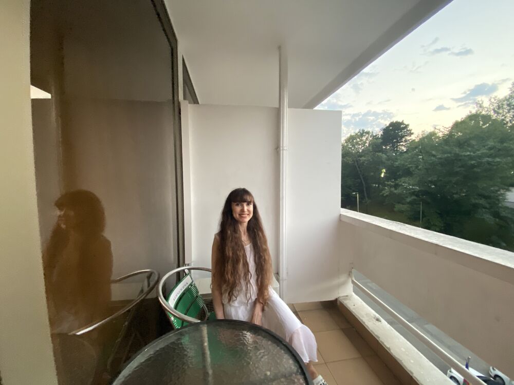  32327635  Nina, 37 ,    -