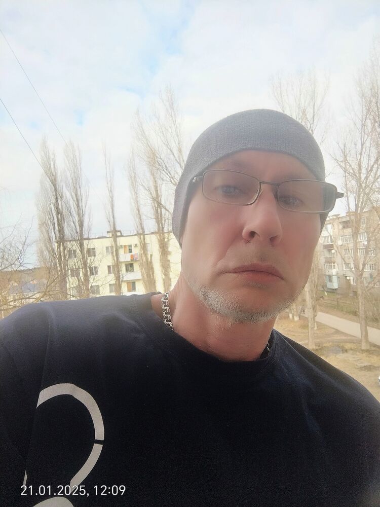   ,   Nik, 58 ,   c , 