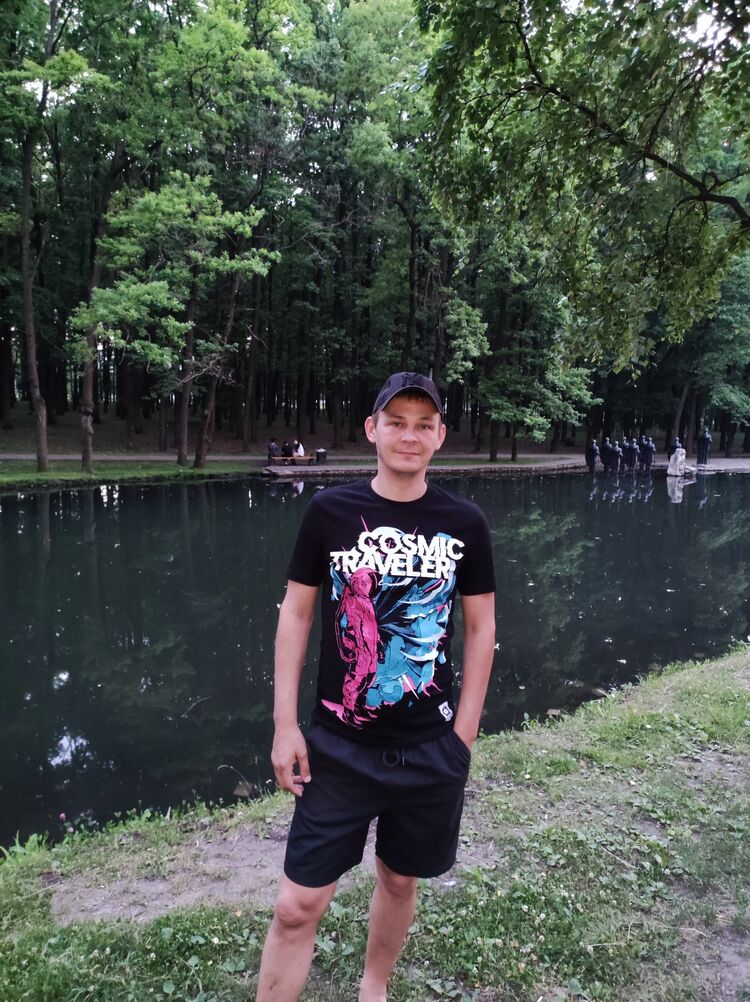  27542385  Andrey, 39 ,    