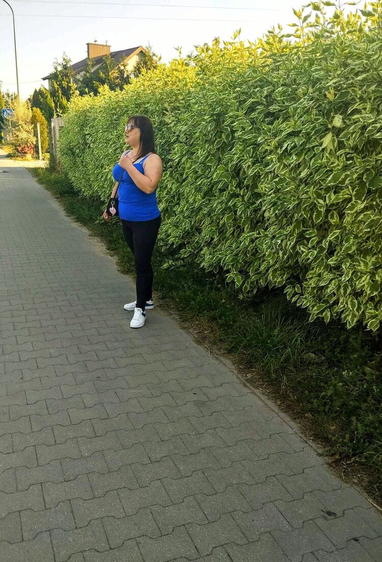  ,   Lilichka, 32 ,   