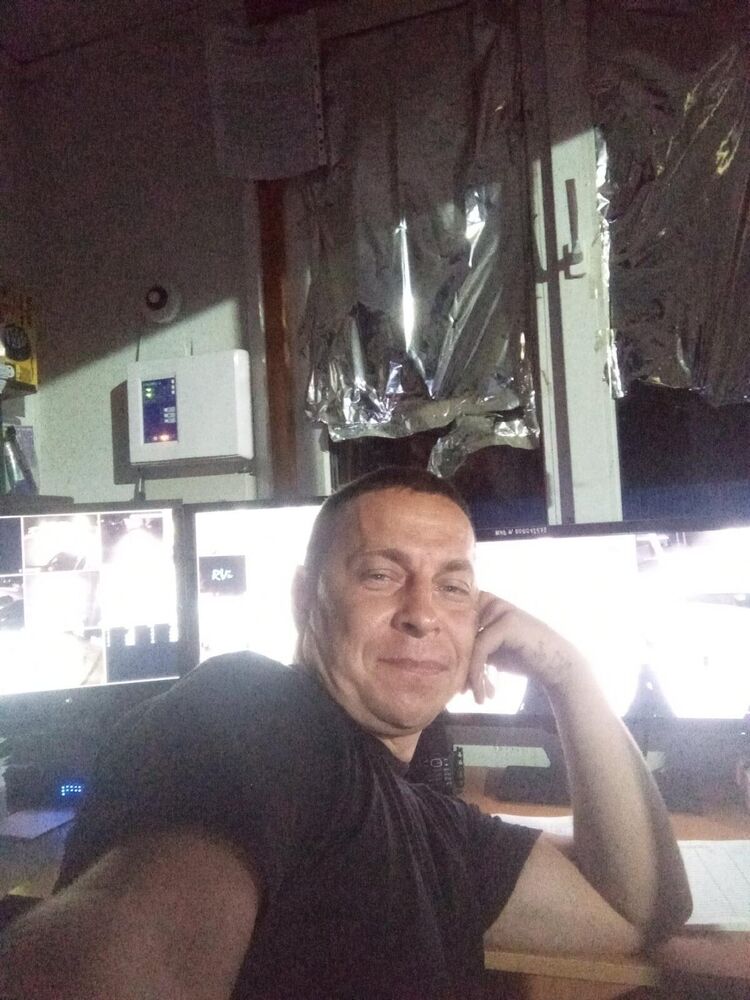 26042755  , 43 ,    
