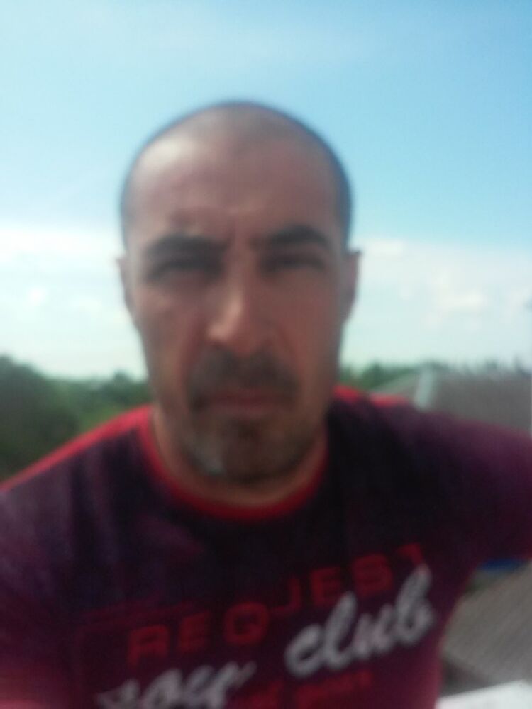  12394615  , 52 ,    